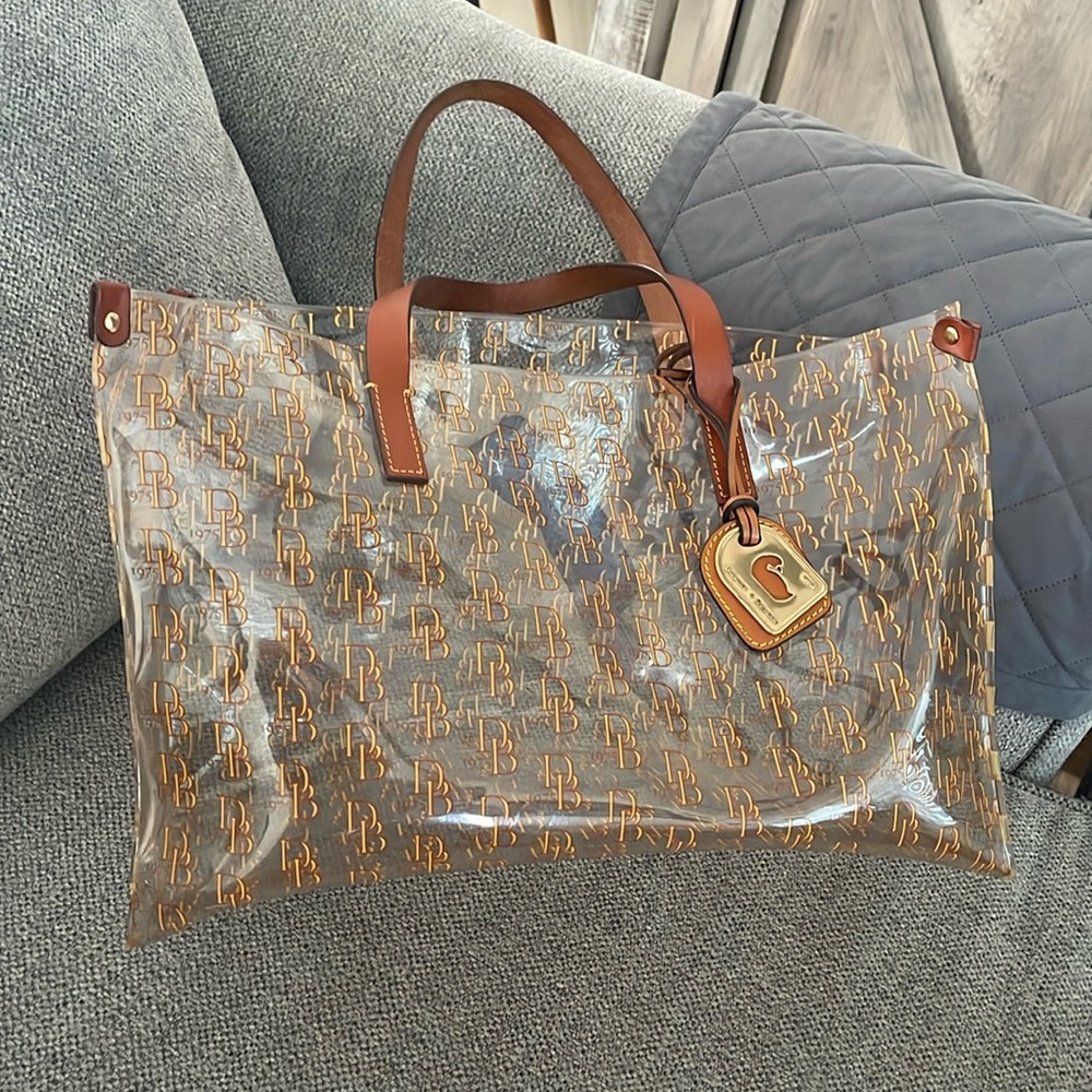 Dooney and bourke clear tote